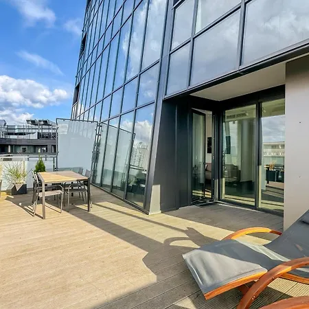 Ans Hanza Tower No 701 - Swimming Pool, Sauna, Jacuzzi, Viewing Terrace Апартаменти