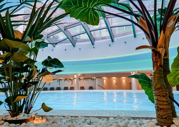 Apartment Ans Hanza Tower No 701 - Swimming Pool, Sauna, Jacuzzi, Viewing Terrace