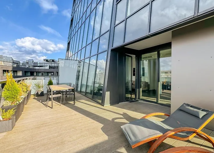 Ans Hanza Tower No 701 - Swimming Pool, Sauna, Jacuzzi, Viewing Terrace Apartment